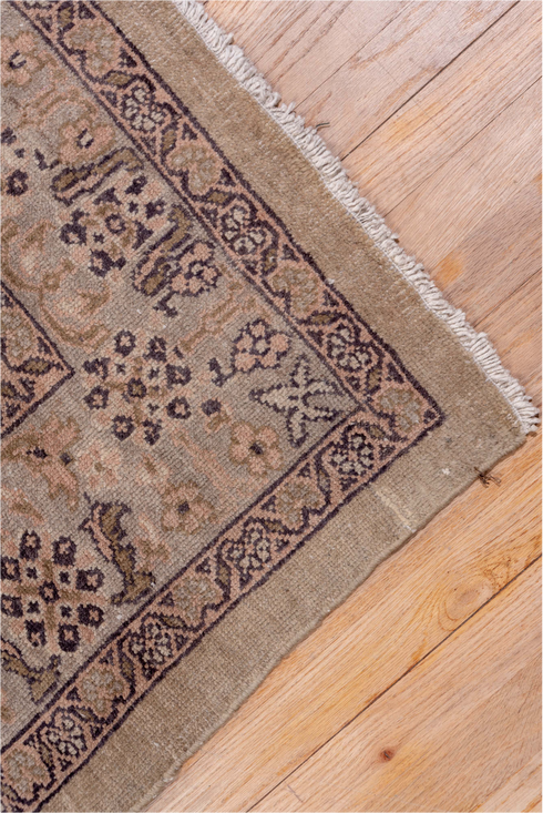 Antique Sivas Area Rug (8' x 12')